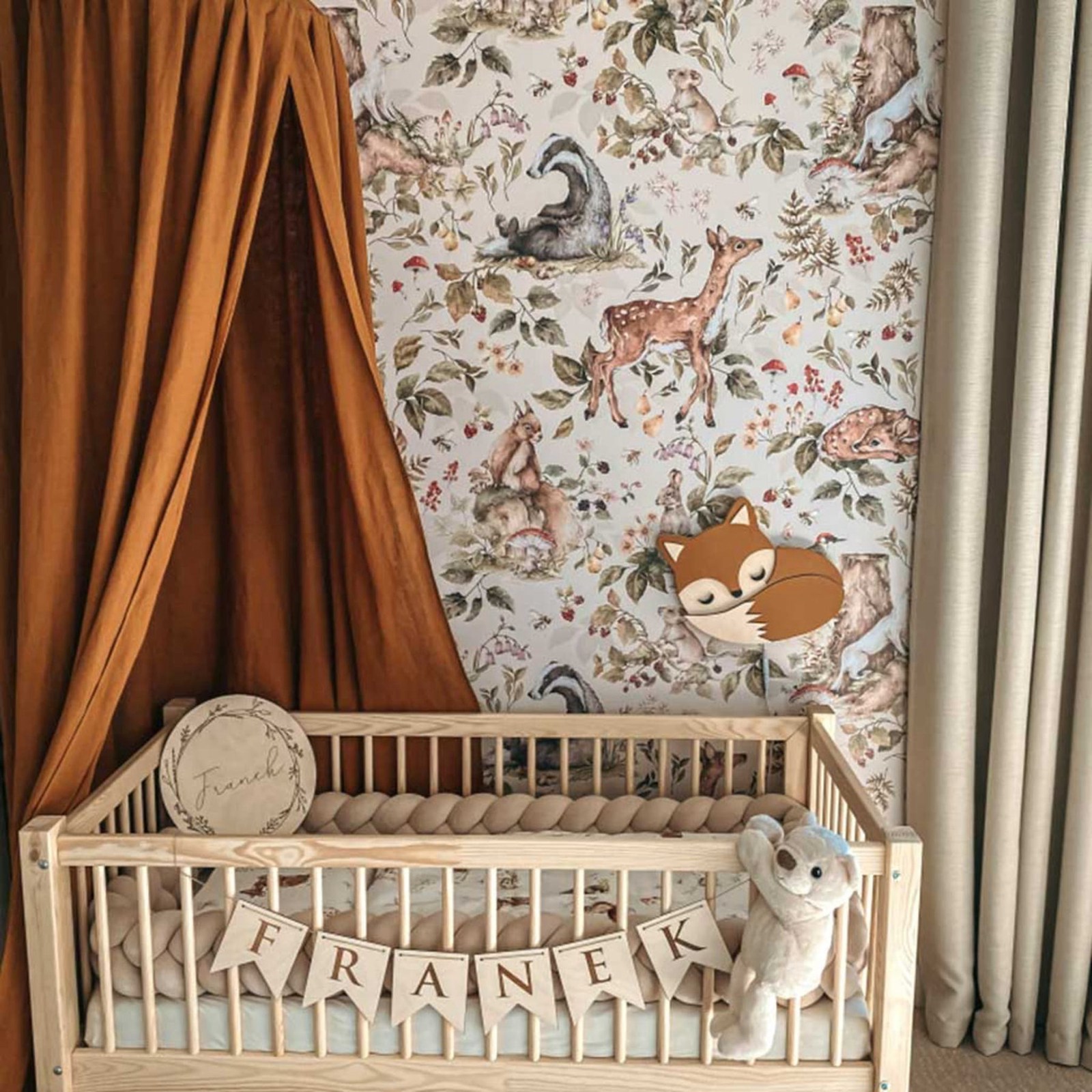子供の部屋の壁紙,かわいい森の壁紙,動物の皮とスティック,不 - Baby Nursery Wall Lights のレビューと価格